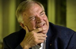 Kim Beazley takes the drinks trolley ahead of principle